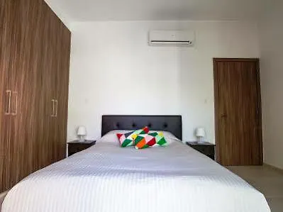 Qcc Residence Larnaca Appartement